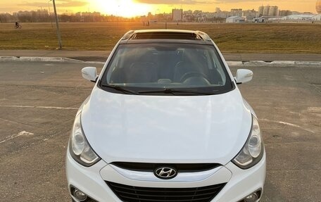 Hyundai ix35 I рестайлинг, 2011 год, 1 330 000 рублей, 2 фотография