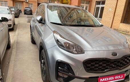 KIA Sportage IV рестайлинг, 2021 год, 2 680 000 рублей, 4 фотография