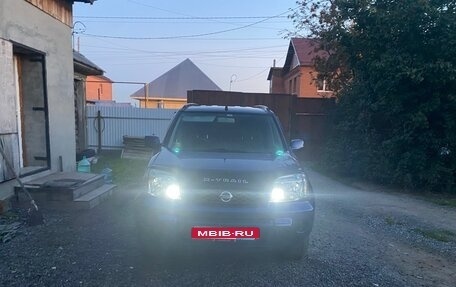 Nissan X-Trail, 2004 год, 620 000 рублей, 2 фотография