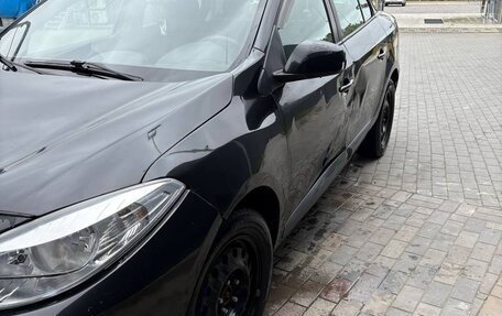 Renault Fluence I, 2010 год, 255 000 рублей, 2 фотография