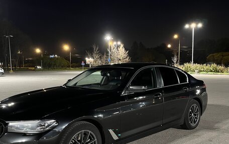 BMW 5 серия, 2021 год, 3 790 000 рублей, 3 фотография