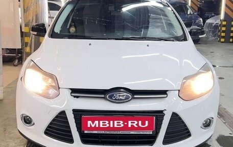 Ford Focus III, 2013 год, 800 000 рублей, 2 фотография