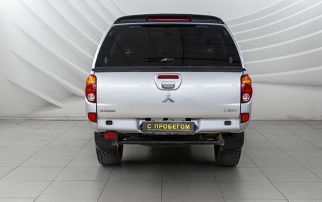 Mitsubishi L200 IV рестайлинг, 2013 год, 1 576 000 рублей, 6 фотография