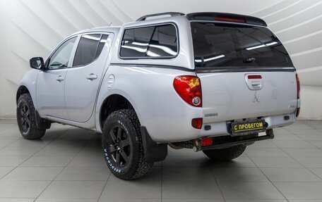 Mitsubishi L200 IV рестайлинг, 2013 год, 1 576 000 рублей, 5 фотография