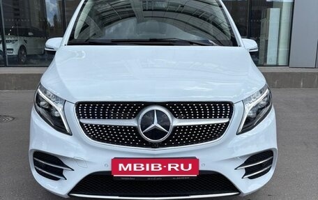 Mercedes-Benz V-Класс, 2020 год, 8 750 000 рублей, 2 фотография