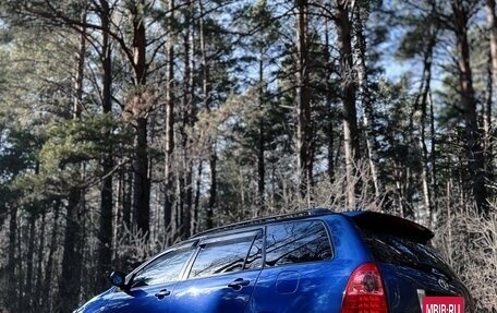 Toyota Corolla, 2005 год, 700 000 рублей, 3 фотография