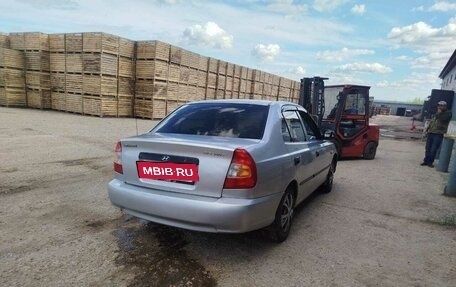 Hyundai Accent II, 2005 год, 325 000 рублей, 3 фотография