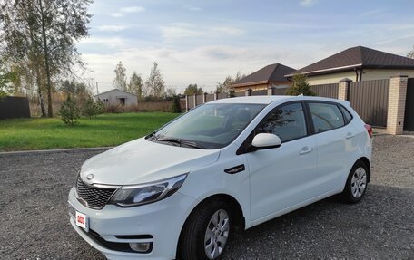 KIA Rio III рестайлинг, 2017 год, 1 100 000 рублей, 2 фотография