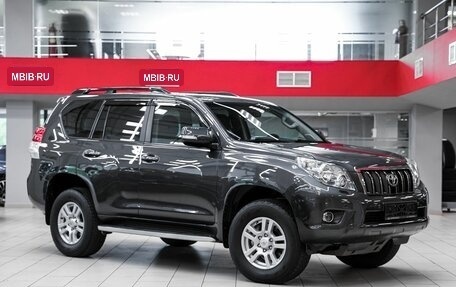 Toyota Land Cruiser Prado 150 рестайлинг 2, 2011 год, 2 199 000 рублей, 3 фотография