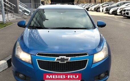 Chevrolet Cruze II, 2011 год, 670 000 рублей, 3 фотография