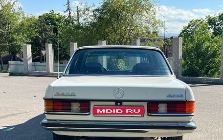 Mercedes-Benz W123, 1985 год, 1 650 000 рублей, 5 фотография