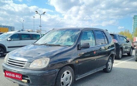 Toyota Raum I, 1998 год, 198 000 рублей, 2 фотография