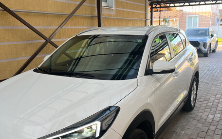 Hyundai Tucson III, 2018 год, 2 555 000 рублей, 2 фотография