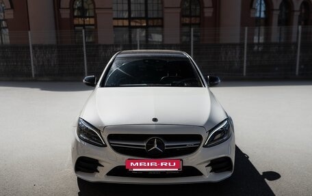 Mercedes-Benz C-Класс AMG, 2018 год, 3 660 000 рублей, 2 фотография