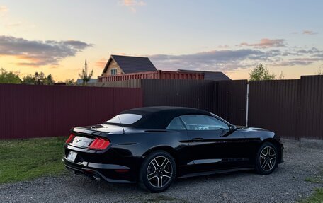 Ford Mustang VI рестайлинг, 2017 год, 2 000 000 рублей, 5 фотография