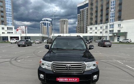 Toyota Land Cruiser 200, 2014 год, 4 390 000 рублей, 7 фотография