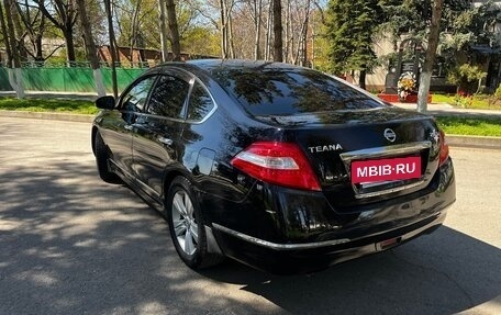 Nissan Teana, 2010 год, 870 000 рублей, 3 фотография