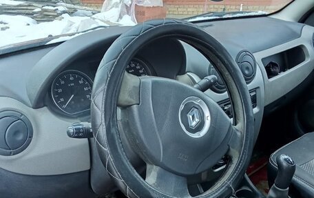 Renault Sandero I, 2012 год, 520 000 рублей, 2 фотография