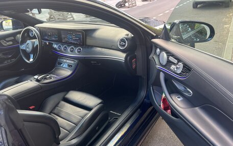 Mercedes-Benz E-Класс, 2017 год, 2 850 000 рублей, 3 фотография