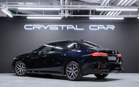 BMW 5 серия, 2024 год, 8 100 000 рублей, 5 фотография