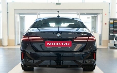 BMW 5 серия, 2024 год, 10 150 000 рублей, 6 фотография