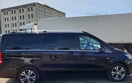 Mercedes-Benz V-Класс, 2017 год, 4 550 000 рублей, 4 фотография