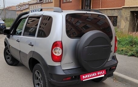 Chevrolet Niva I рестайлинг, 2019 год, 870 000 рублей, 5 фотография