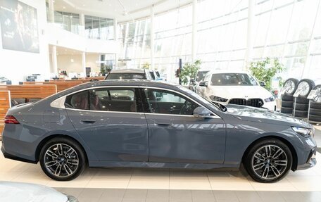 BMW 5 серия, 2024 год, 9 695 000 рублей, 4 фотография