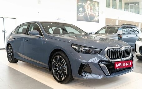 BMW 5 серия, 2024 год, 9 695 000 рублей, 3 фотография