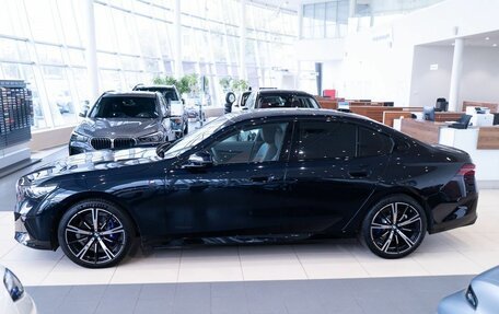 BMW 5 серия, 2024 год, 10 350 000 рублей, 8 фотография