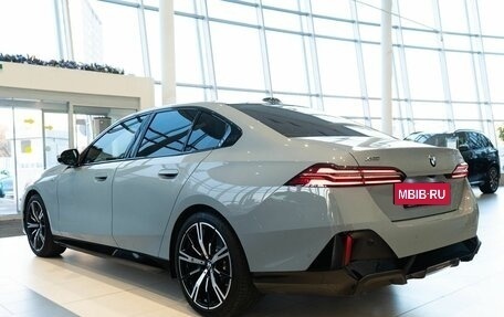 BMW 5 серия, 2024 год, 10 400 000 рублей, 7 фотография