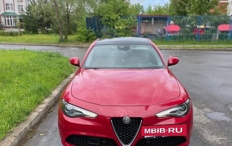 Alfa Romeo Giulia II, 2021 год, 3 500 000 рублей, 3 фотография