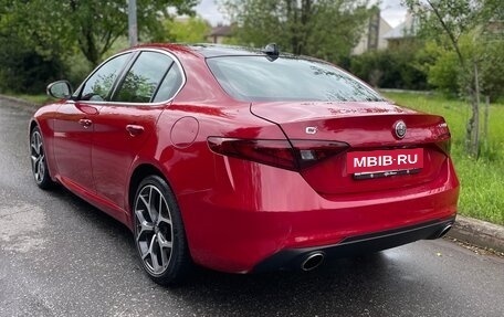 Alfa Romeo Giulia II, 2021 год, 3 500 000 рублей, 7 фотография