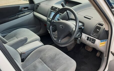 Toyota Opa I рестайлинг, 2001 год, 675 000 рублей, 4 фотография