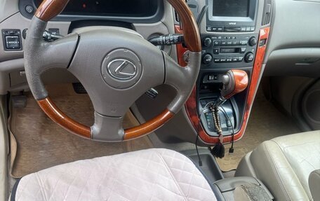 Lexus RX IV рестайлинг, 2002 год, 690 000 рублей, 2 фотография
