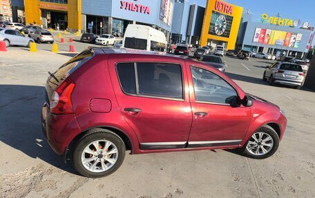 Renault Sandero I, 2011 год, 585 000 рублей, 3 фотография
