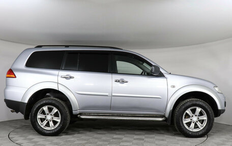 Mitsubishi Pajero Sport II рестайлинг, 2013 год, 1 899 000 рублей, 4 фотография