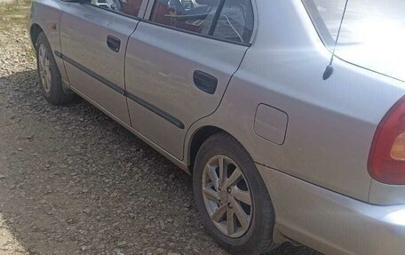 Hyundai Accent II, 2005 год, 300 000 рублей, 2 фотография