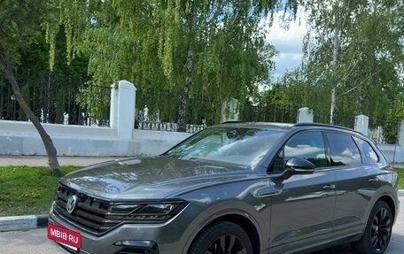 Volkswagen Touareg III, 2018 год, 6 000 000 рублей, 3 фотография