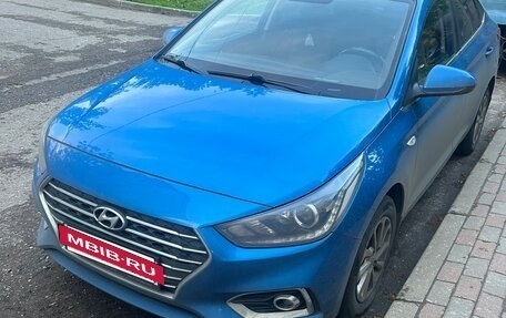 Hyundai Solaris II рестайлинг, 2018 год, 1 550 000 рублей, 2 фотография