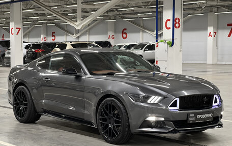 Ford Mustang VI рестайлинг, 2016 год, 2 600 000 рублей, 7 фотография
