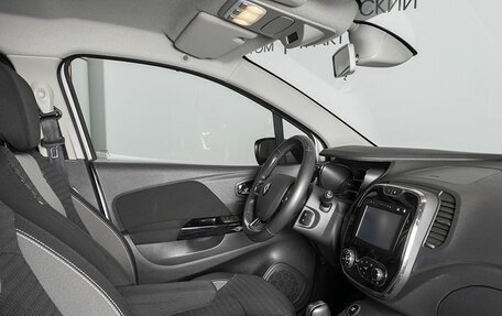 Renault Kaptur I рестайлинг, 2017 год, 1 321 800 рублей, 5 фотография
