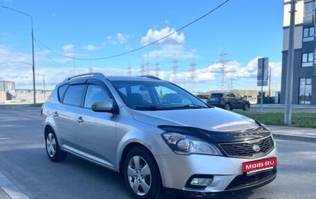 KIA cee'd I рестайлинг, 2011 год, 2 фотография