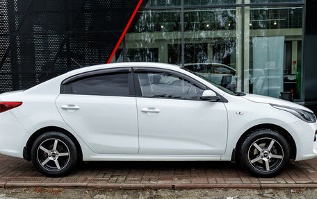 KIA Rio IV, 2018 год, 1 340 000 рублей, 6 фотография