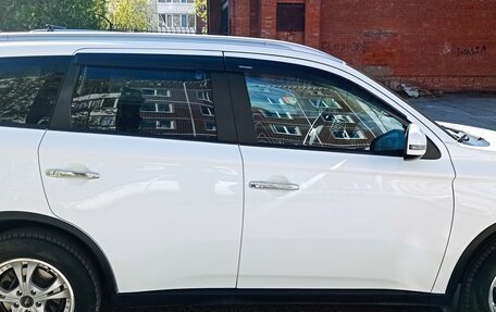 Mitsubishi Outlander III рестайлинг 3, 2014 год, 2 000 020 рублей, 2 фотография