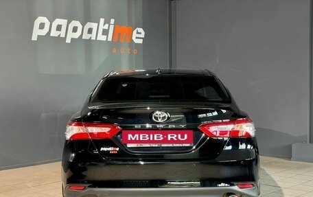 Toyota Camry, 2021 год, 3 250 000 рублей, 4 фотография