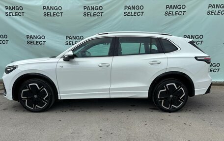 Volkswagen Tiguan, 2024 год, 4 700 000 рублей, 6 фотография