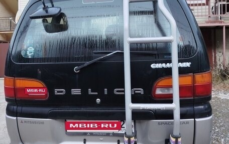 Mitsubishi Delica IV, 2000 год, 1 350 000 рублей, 2 фотография
