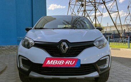 Renault Kaptur I рестайлинг, 2017 год, 1 299 000 рублей, 8 фотография