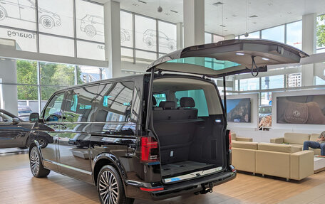 Volkswagen Multivan T6 рестайлинг, 2024 год, 17 900 000 рублей, 8 фотография